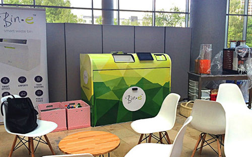 太聰明！人工智能垃圾桶能夠自動分類垃圾